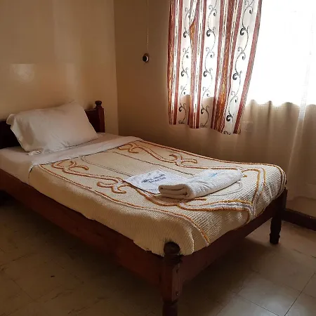 Chania Tourist Hotel 2*